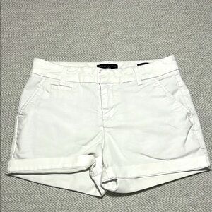 Saks Fifth Ave White Women's Shorts.  Size 2